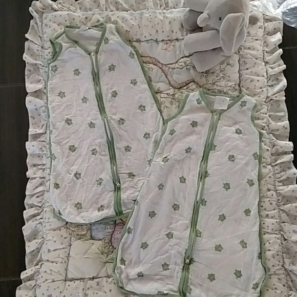 Aden + Anais - Picture 1 of 3